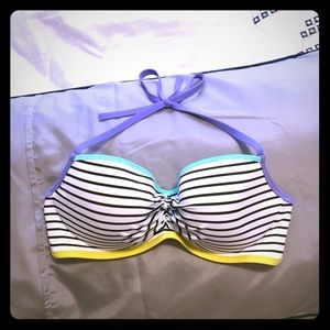 NWOT Victoria’s Secret bathing suit top